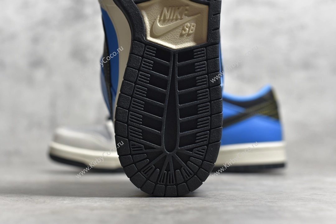 Instant Skateboards x NK SB Dunk (5397-cp) - Image 12