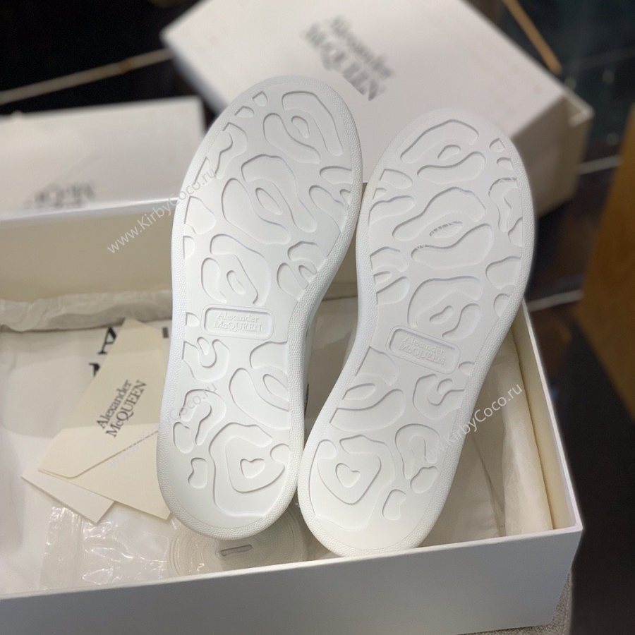 Alexander McQueen MQ rainbow tail Sneakers (463-kb) - Image 9