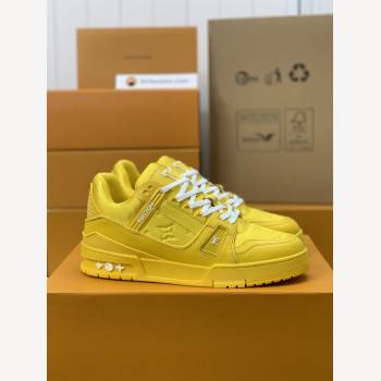 LOUIS VUITTON TRAINER Sneakers (765-kb)