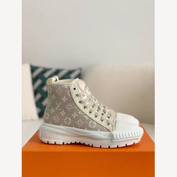 Louis Vuitton Squad Women s flat bottomed boots (876-kb)