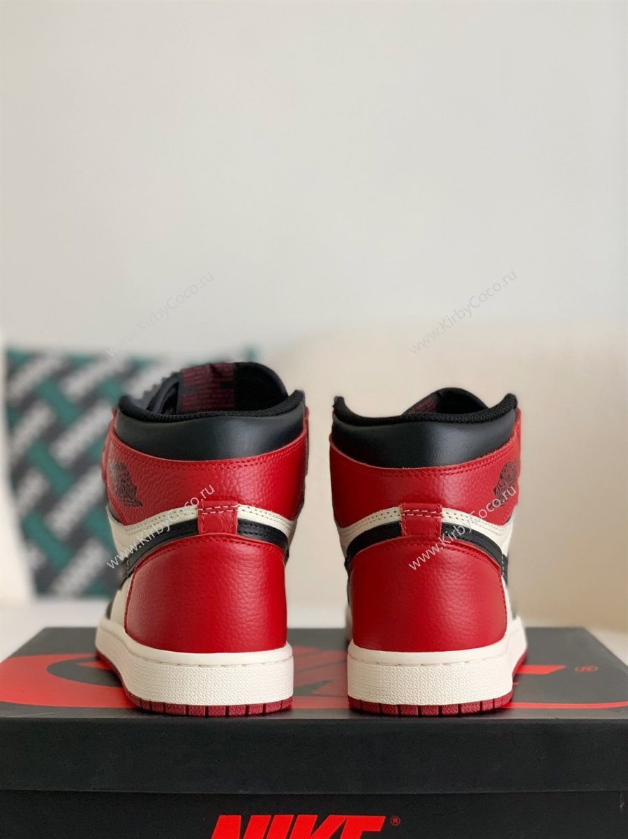 Air Jordan 1 Retro High OG Bred Toe (840-kb) - Image 4