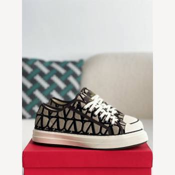 3223 Valentino Sneakers