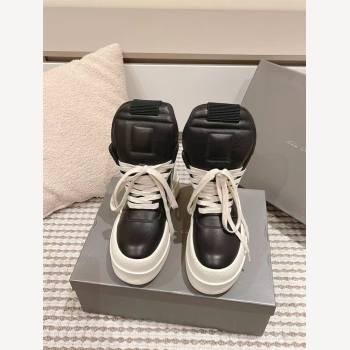 3659 Rick Owens Black and white inverted triangle