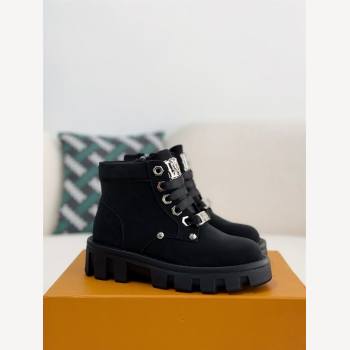 3716 LOUIS VUITTON Round toe lace-up boots