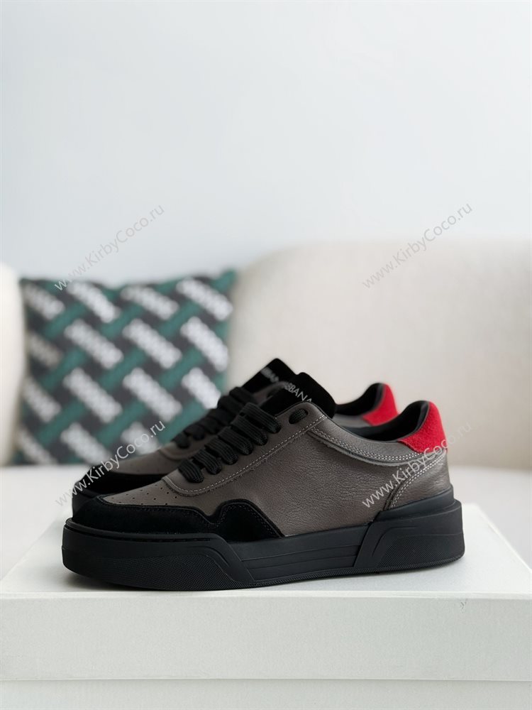 3882 Dolce Gabbana Sneakers - Image 3