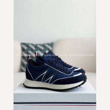 3940 Moncler Sneakers