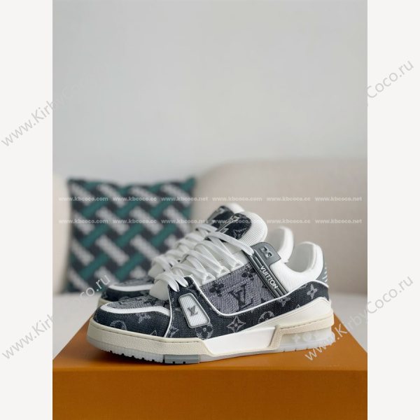 3960 LOUIS VUITTON TRAINER SNEAKERS - Image 3